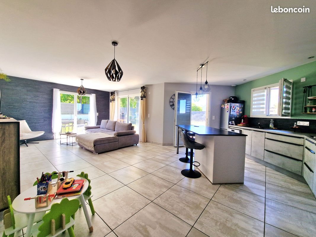 Maison à vendre, 91m², Saint-Romans