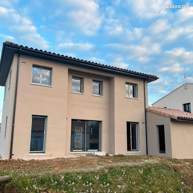 Maison à louer, 109m², Bréviandes