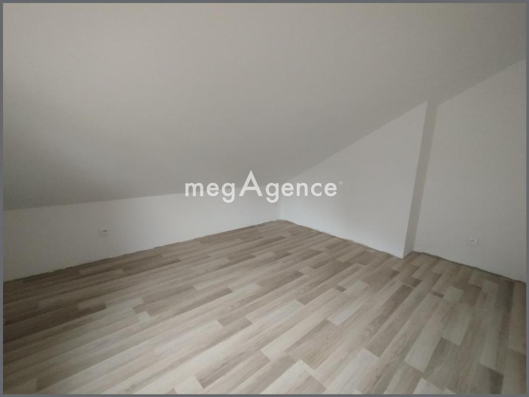 Maison à louer, 79m², Vaulx-Vraucourt