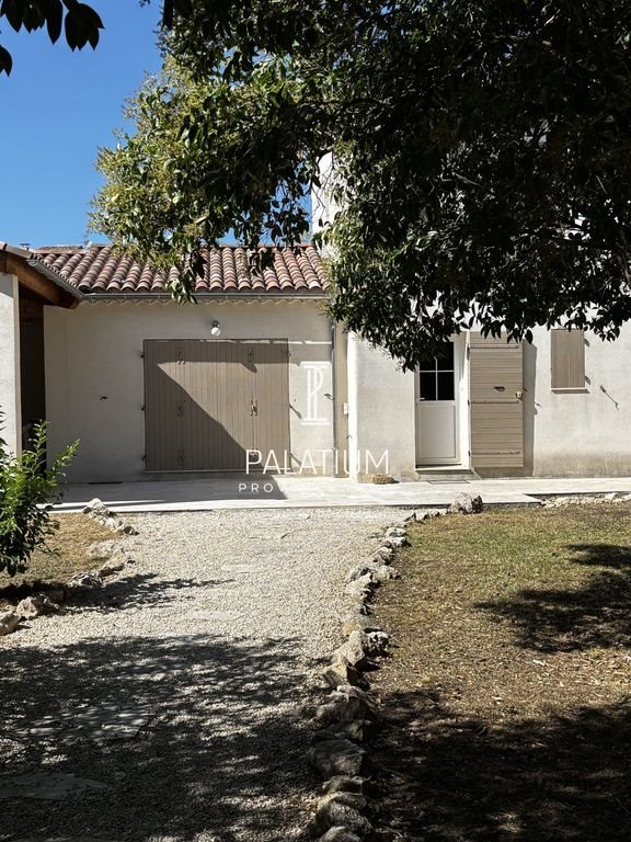 Maison à louer, 150m², Lambesc