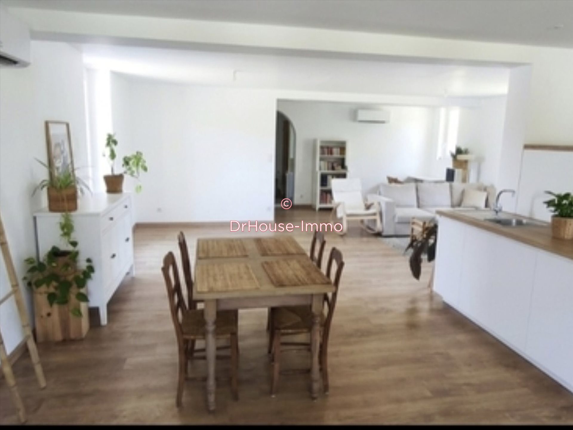 Maison à vendre, 210m², Bouniagues