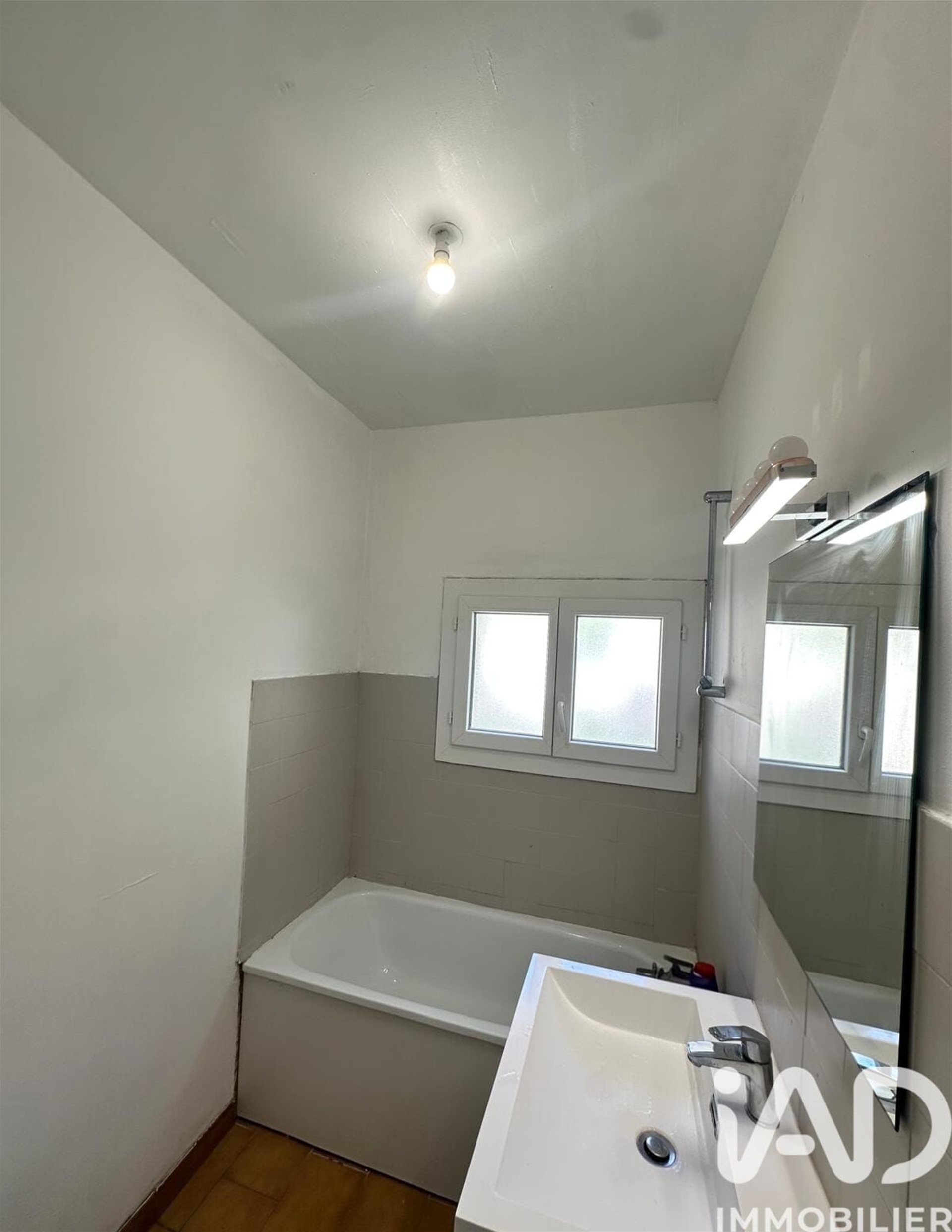 Appartement à vendre, 21m², Nîmes