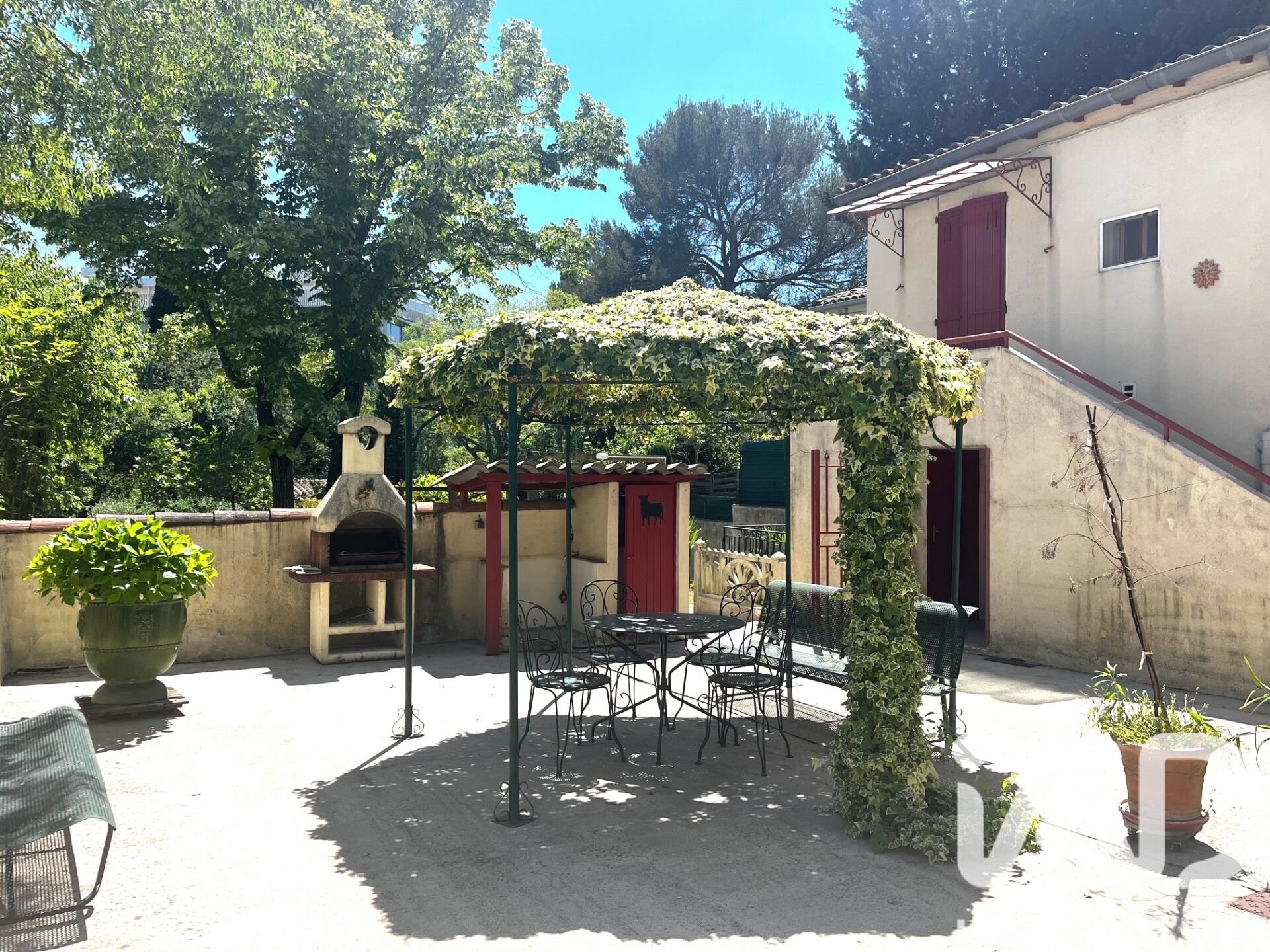 Maison à vendre, 98m², Nîmes