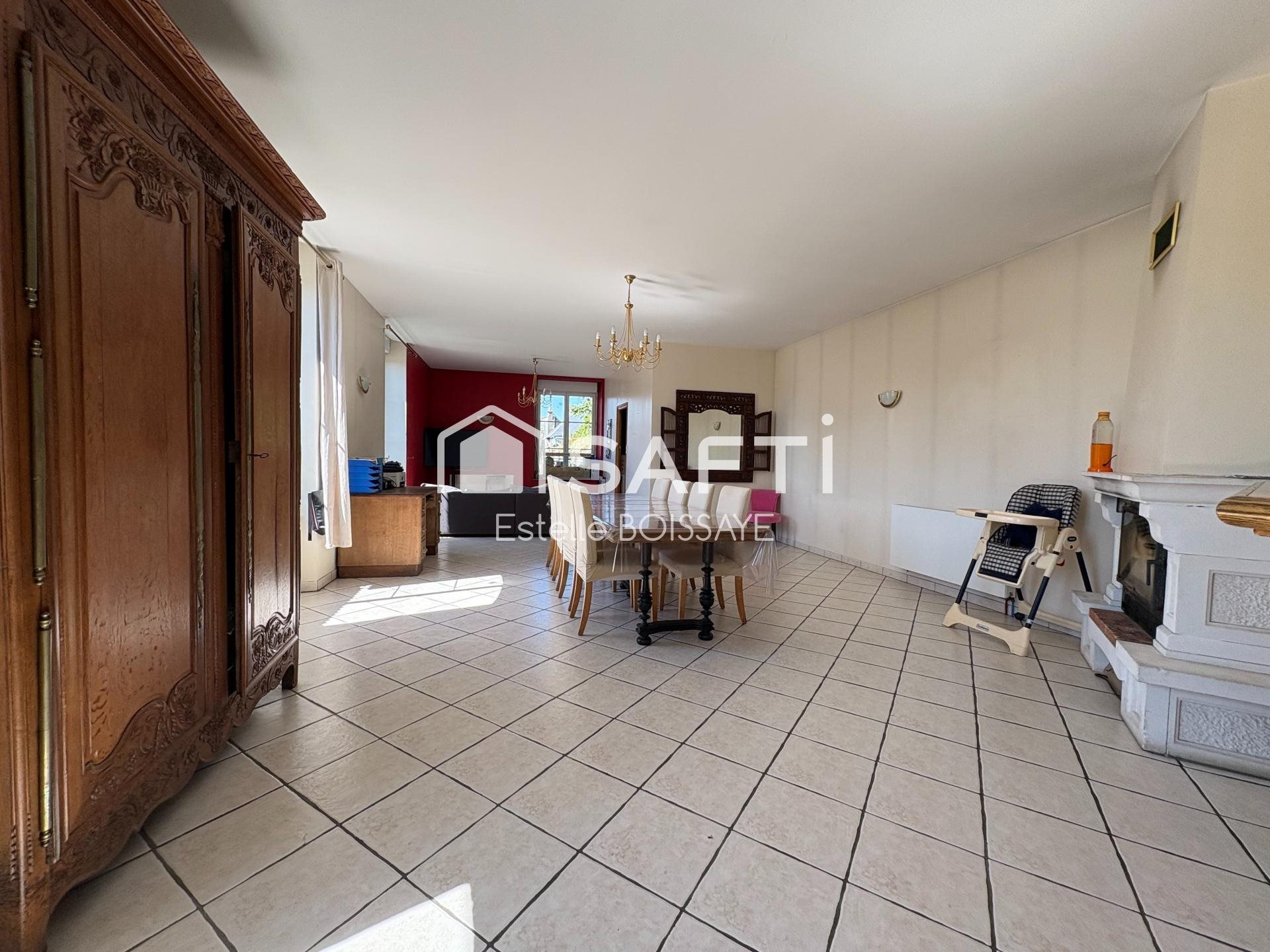 Maison à vendre, 176m², Tinchebray