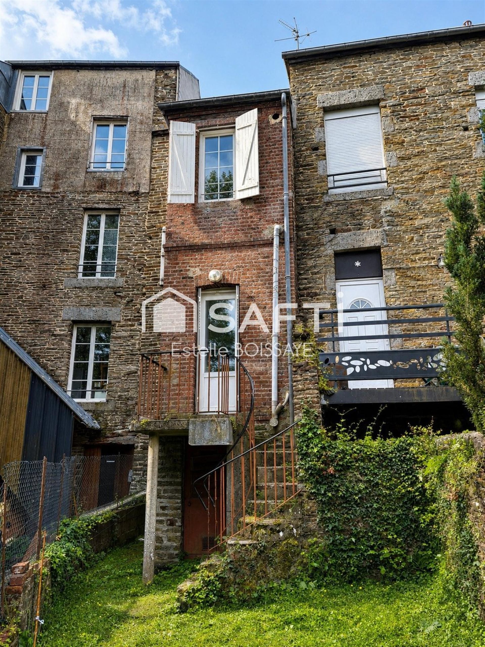 Maison à vendre, 99m², Pierres