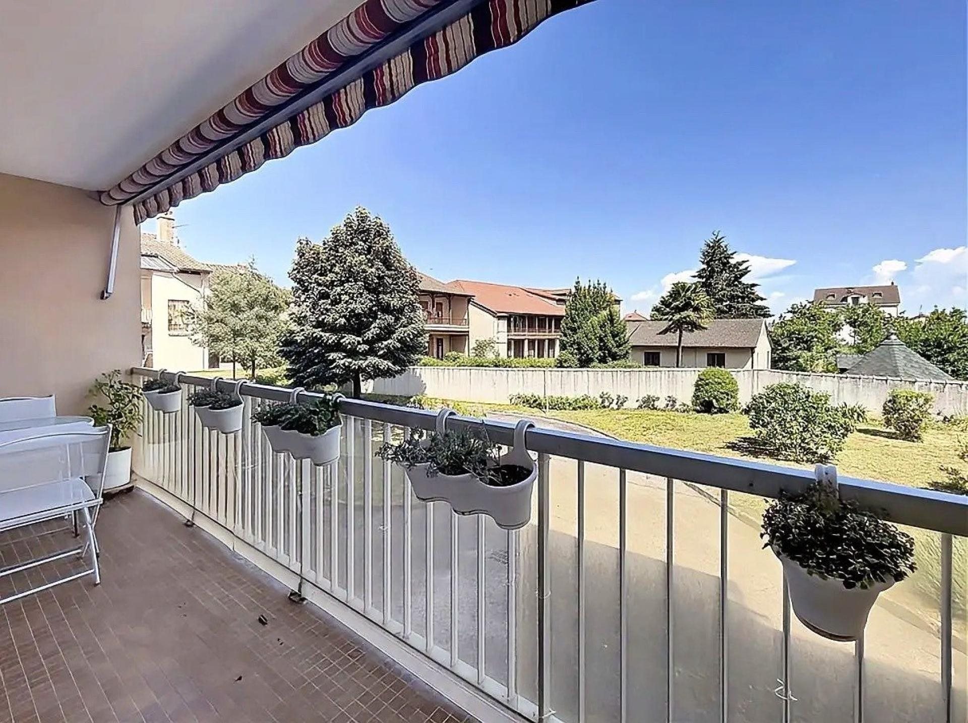 Appartement à vendre, 104m², Mâcon
