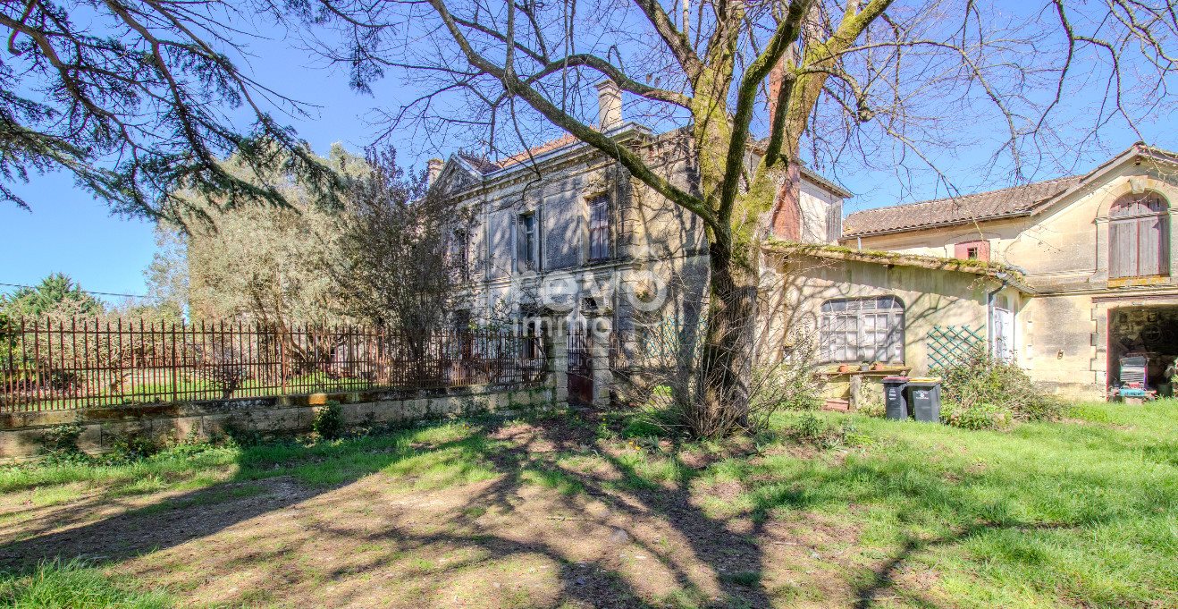 Maison à vendre, 325m², Camiac-et-Saint-Denis