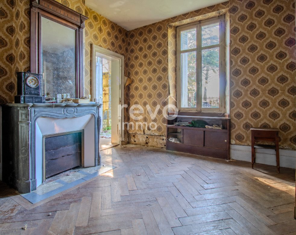 Maison à vendre, 325m², Camiac-et-Saint-Denis
