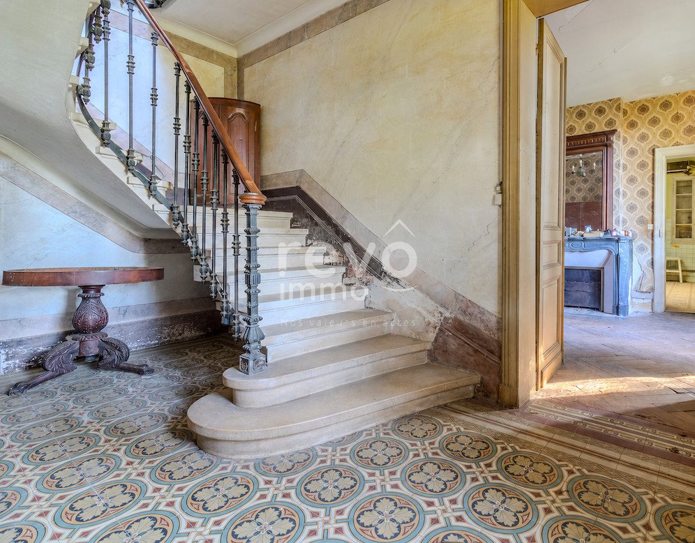 Maison à vendre, 325m², Camiac-et-Saint-Denis