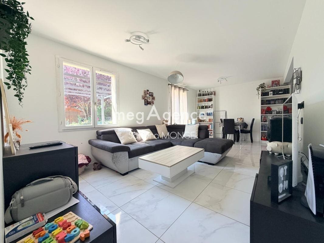 Maison à vendre, 117m², Auneau-Bleury-Saint-Symphorien