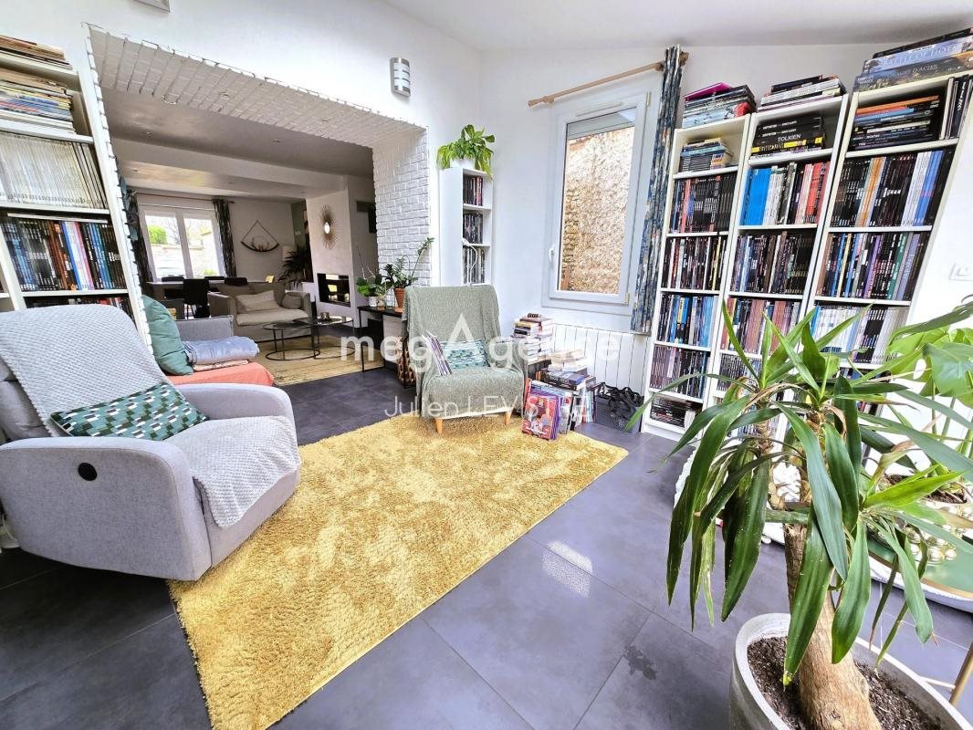 Maison à vendre, 147m², Sours