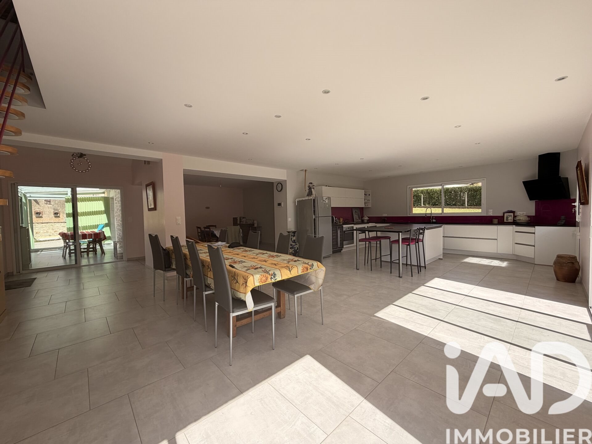 Maison à vendre, 248m², Cures