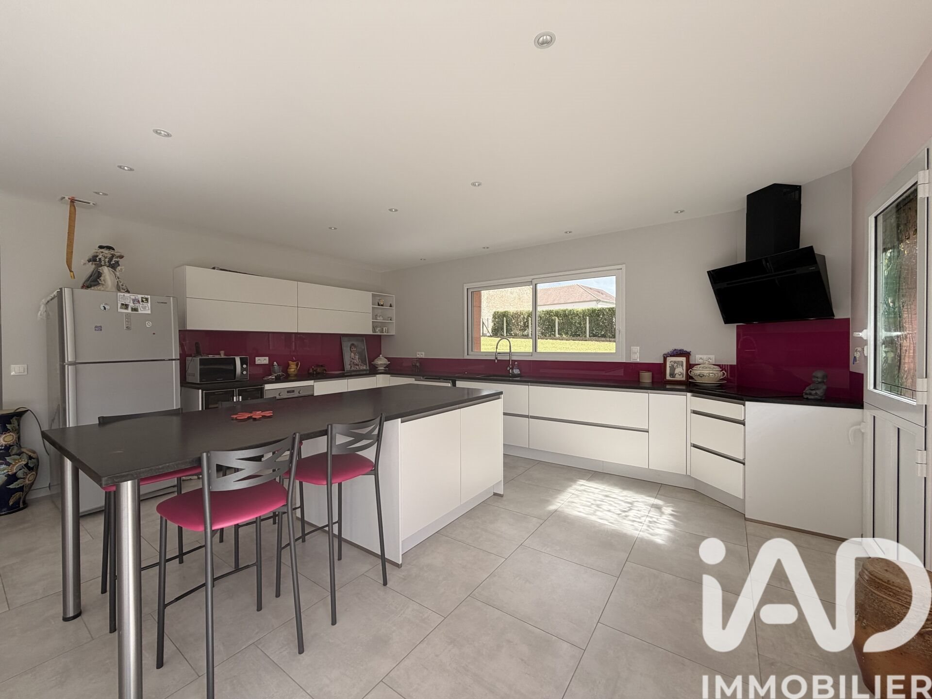 Maison à vendre, 248m², Cures