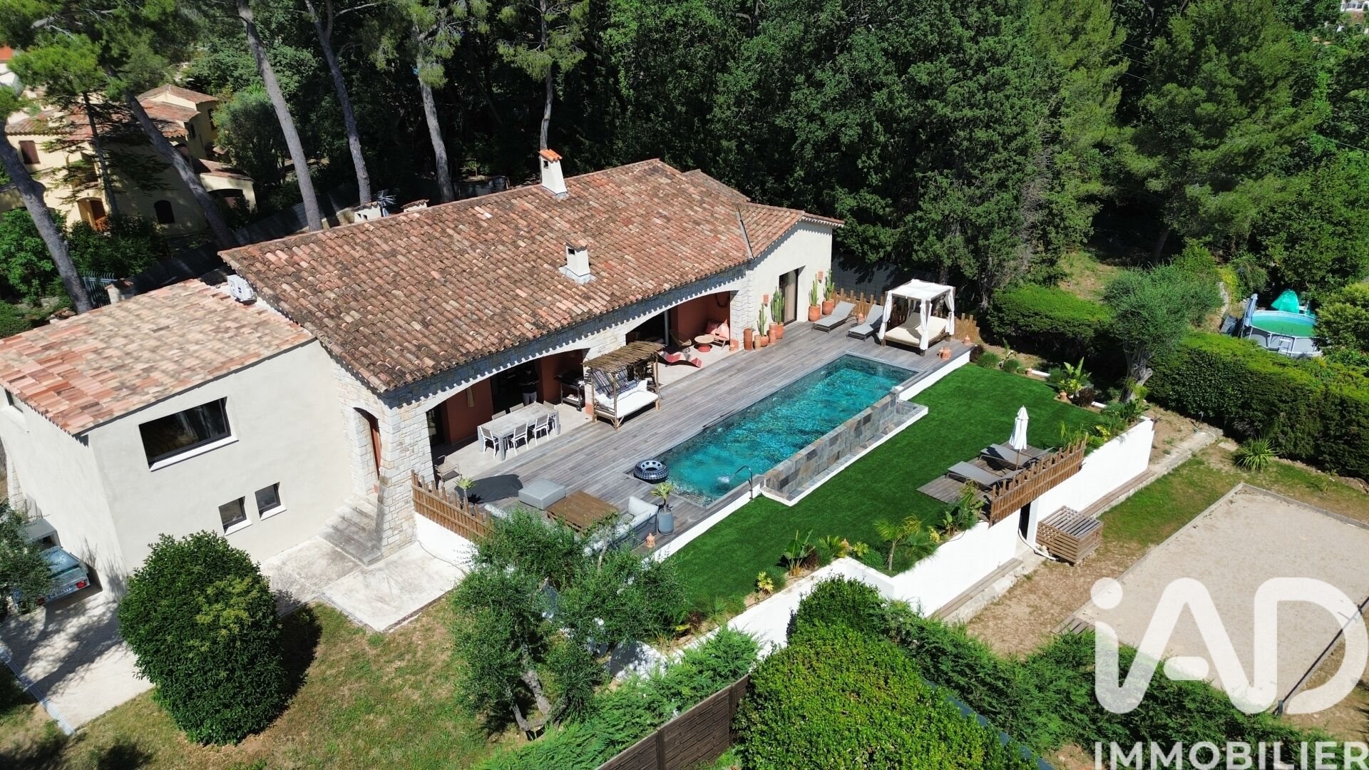 Maison à vendre, 250m², Mougins