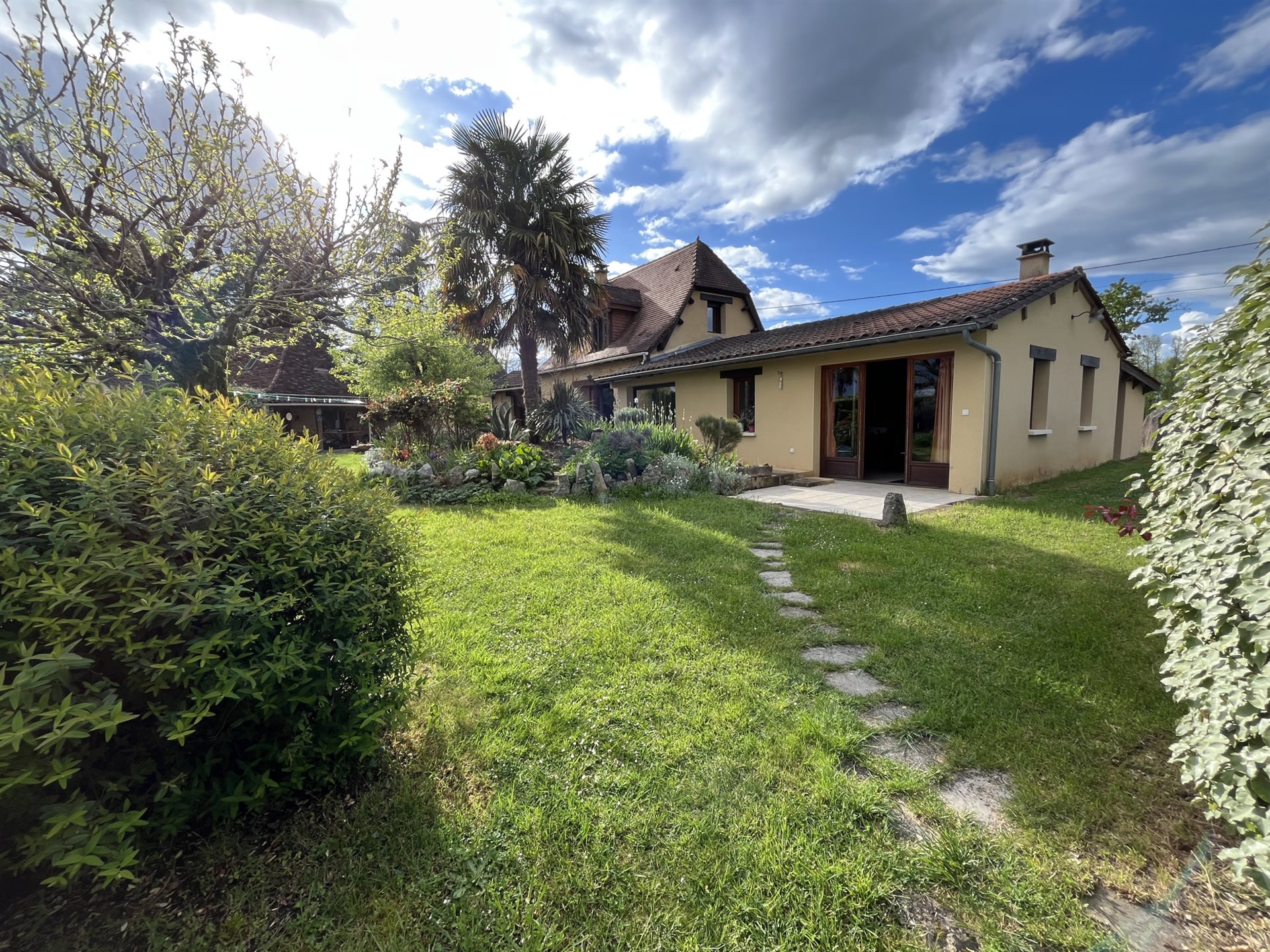 Maison à vendre, 246m², Plazac