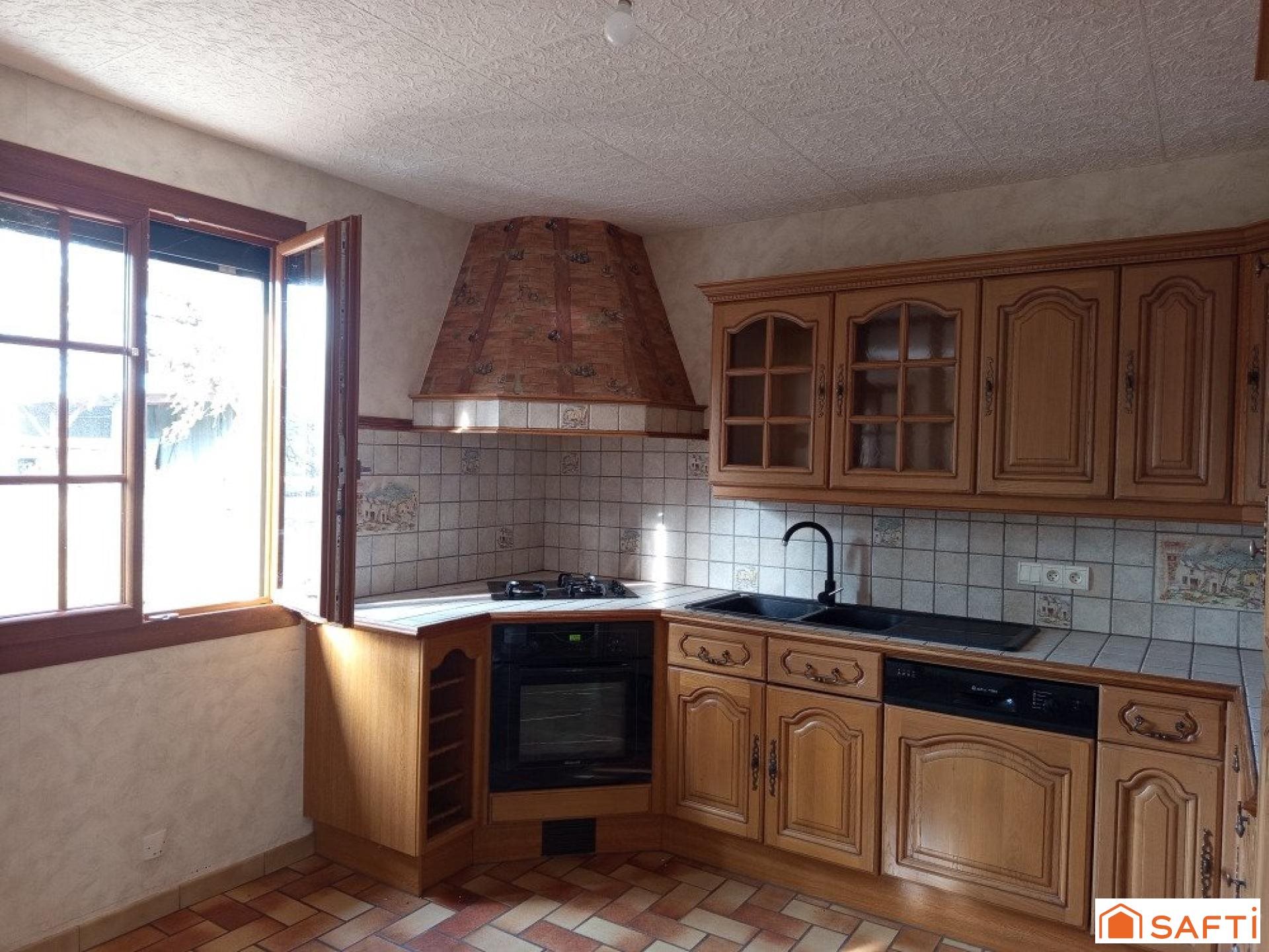 Maison à vendre, 89m², Farges-en-Septaine