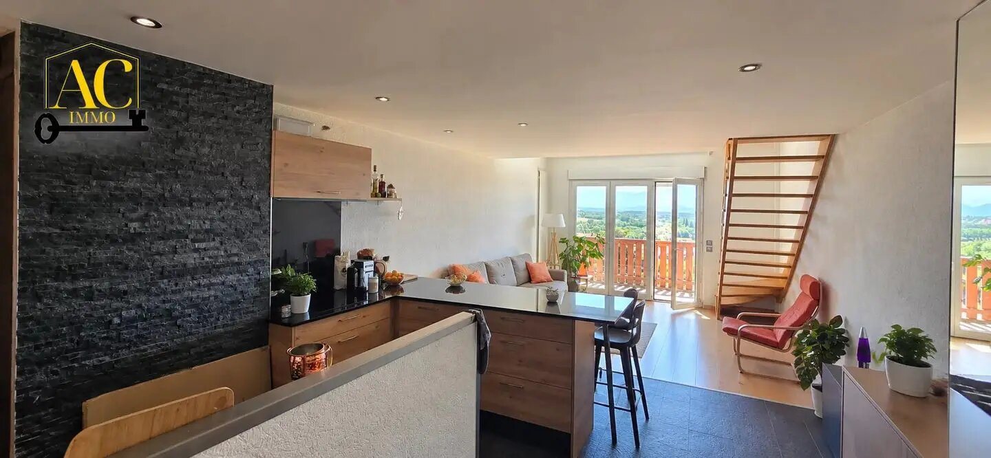 Appartement à louer, 70m², Péron