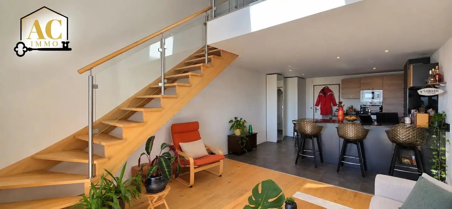 Appartement à louer, 70m², Péron