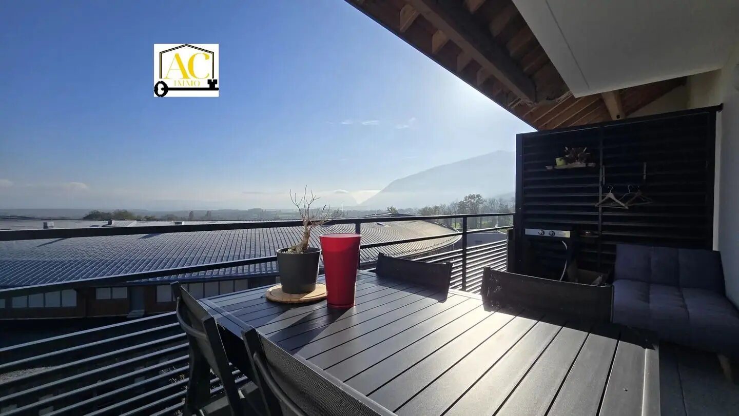 Appartement à louer, 66m², Péron