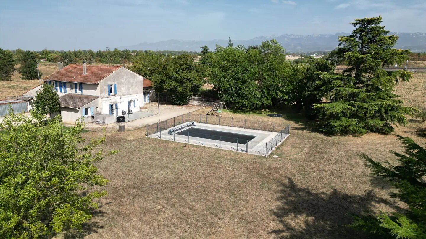 Maison à vendre, 262m², Montélier