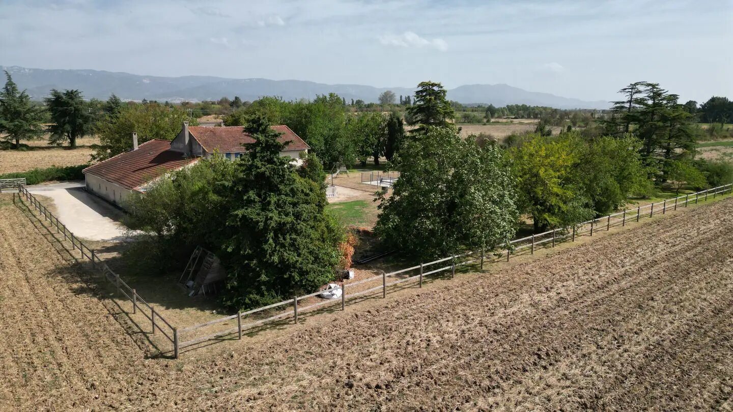 Maison à vendre, 262m², Montélier
