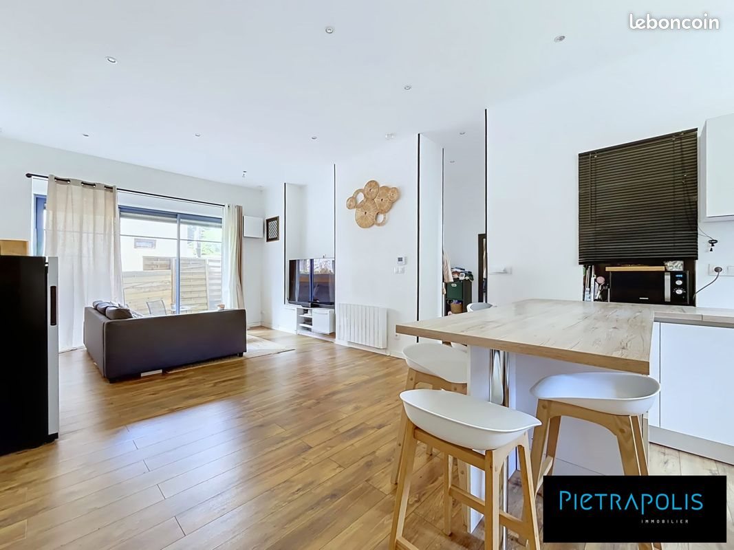 Appartement à vendre, 68m², Grigny