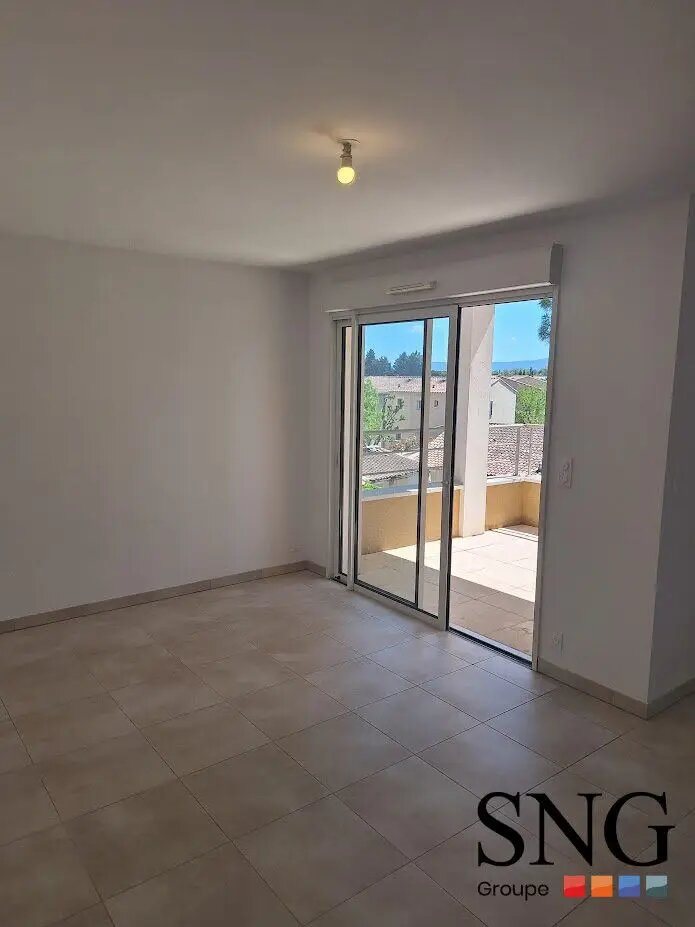 Appartement à louer, 66m², Le Thor