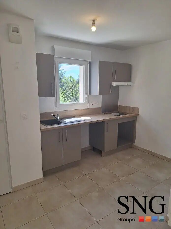 Appartement à louer, 66m², Le Thor