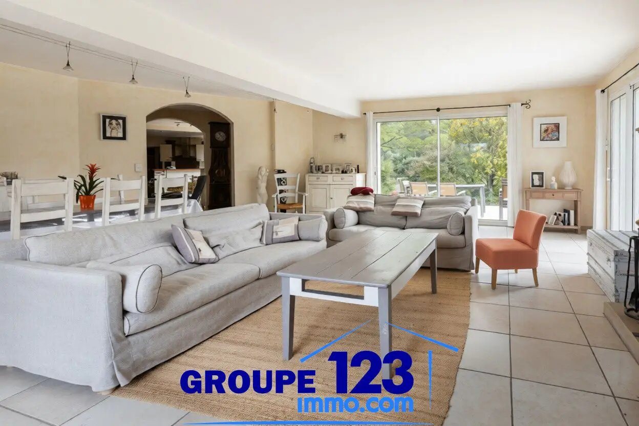 Maison à vendre, 286m², Champlay