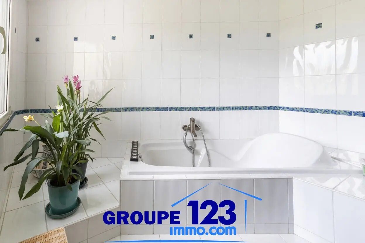 Maison à vendre, 286m², Champlay