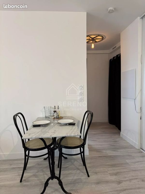 Appartement à louer, 43m², Romainville