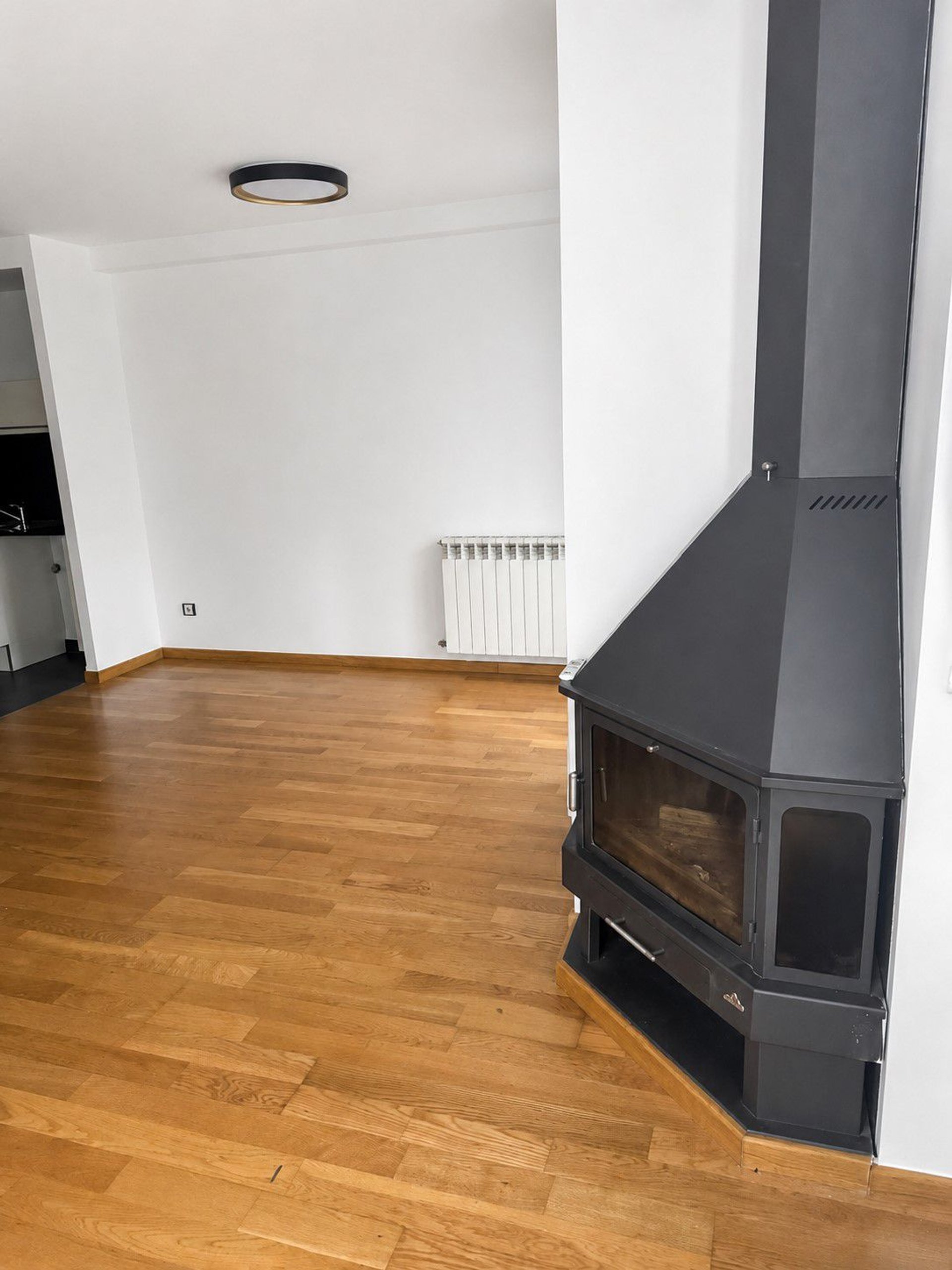 3-bedroom property for sale in Ordino · 2 of 3