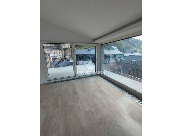 4-bedroom penthouse for sale in Escaldes-Engordany · 2 of 44