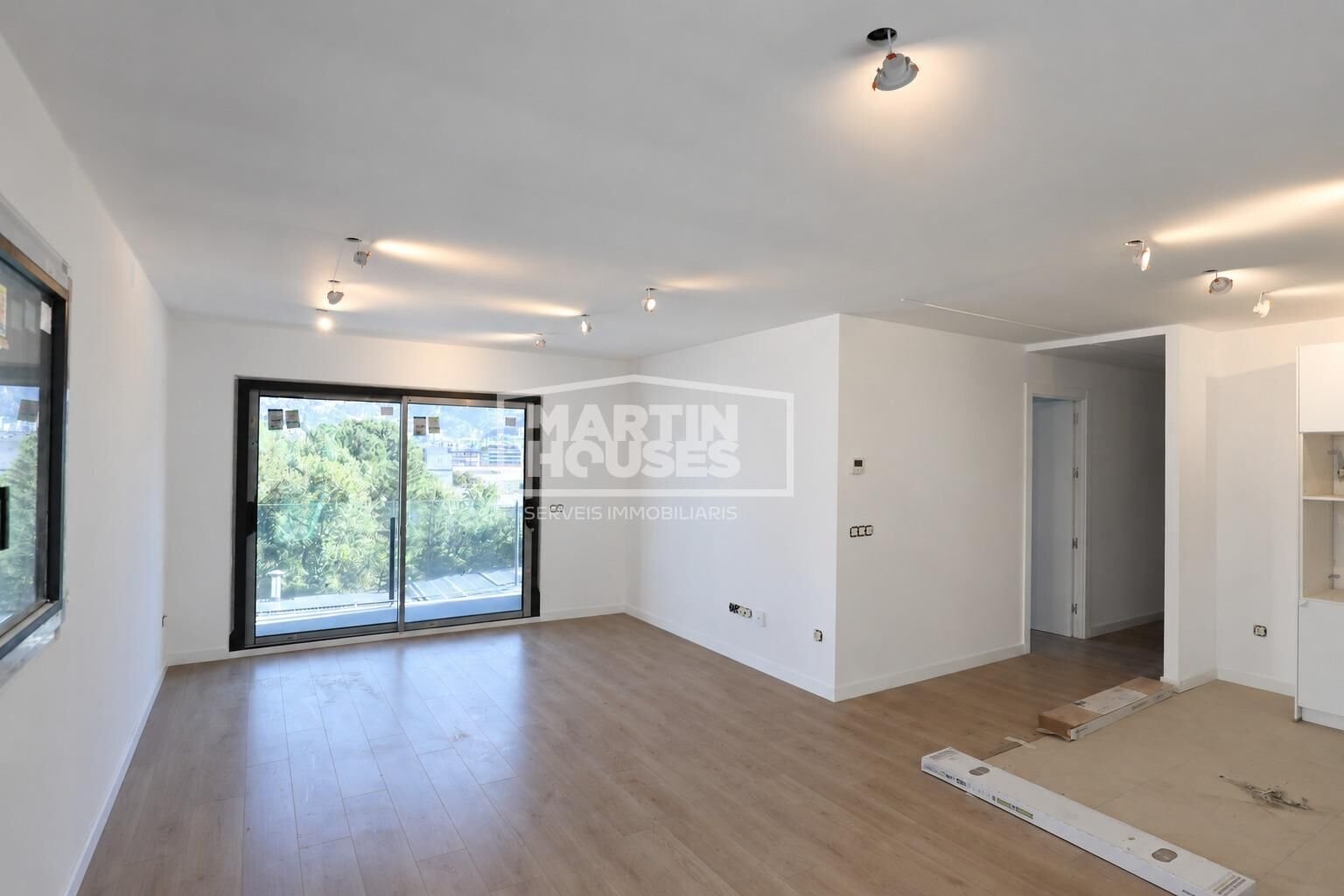 3-bedroom flat for sale in Santa Coloma, Andorra la Vella · 3 of 15