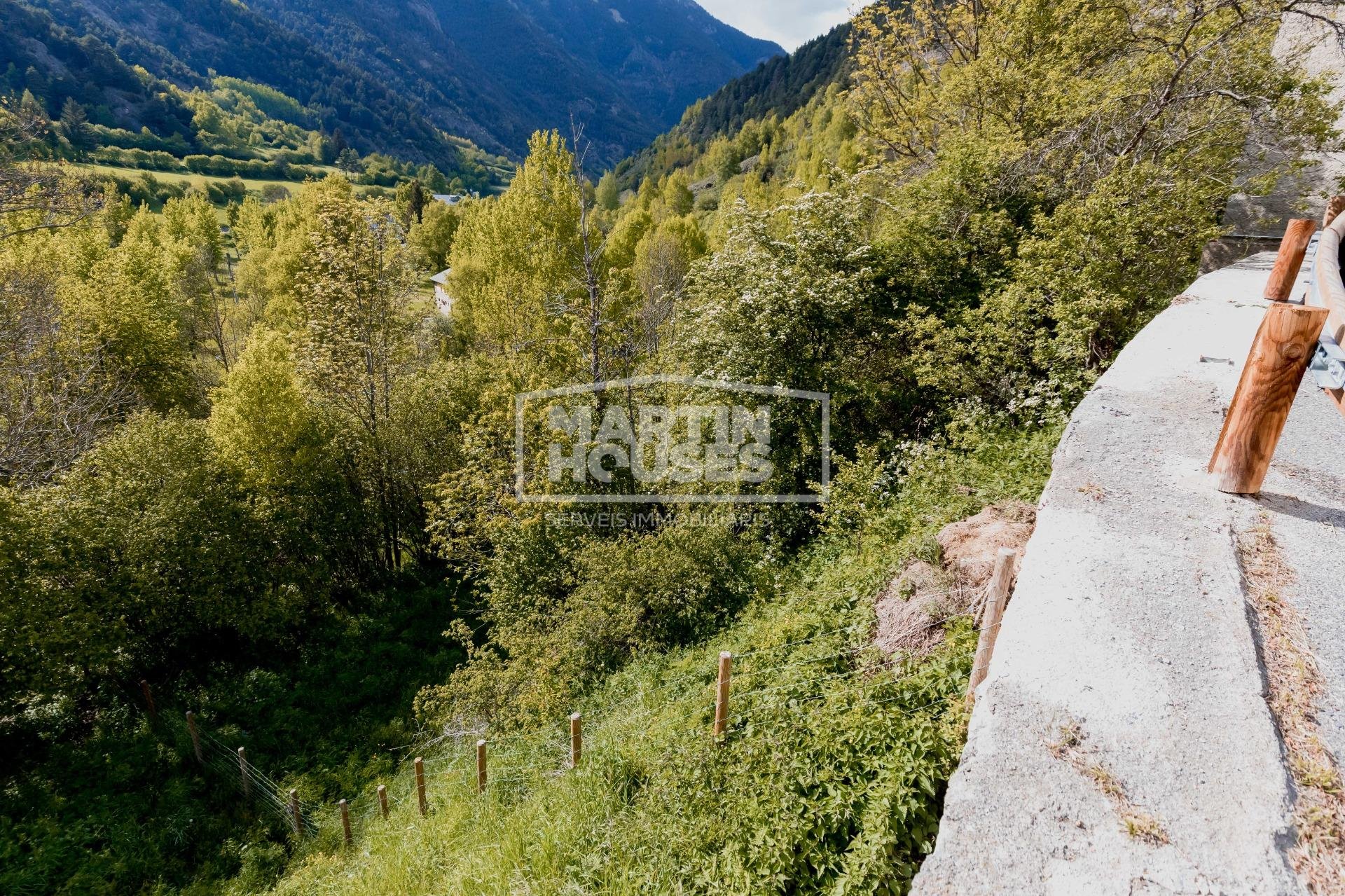 3-bedroom flat for sale in Ordino · 3 of 3