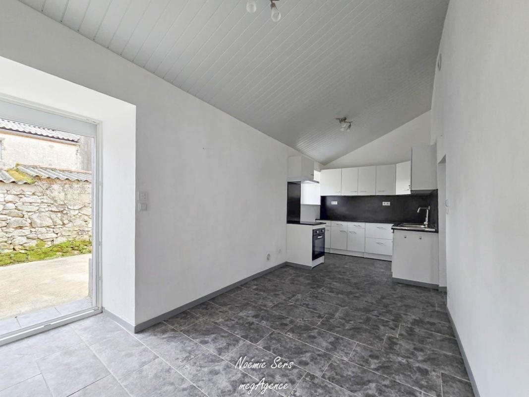 Maison à vendre, 72m², Saint-Laurent-sur-Sèvre