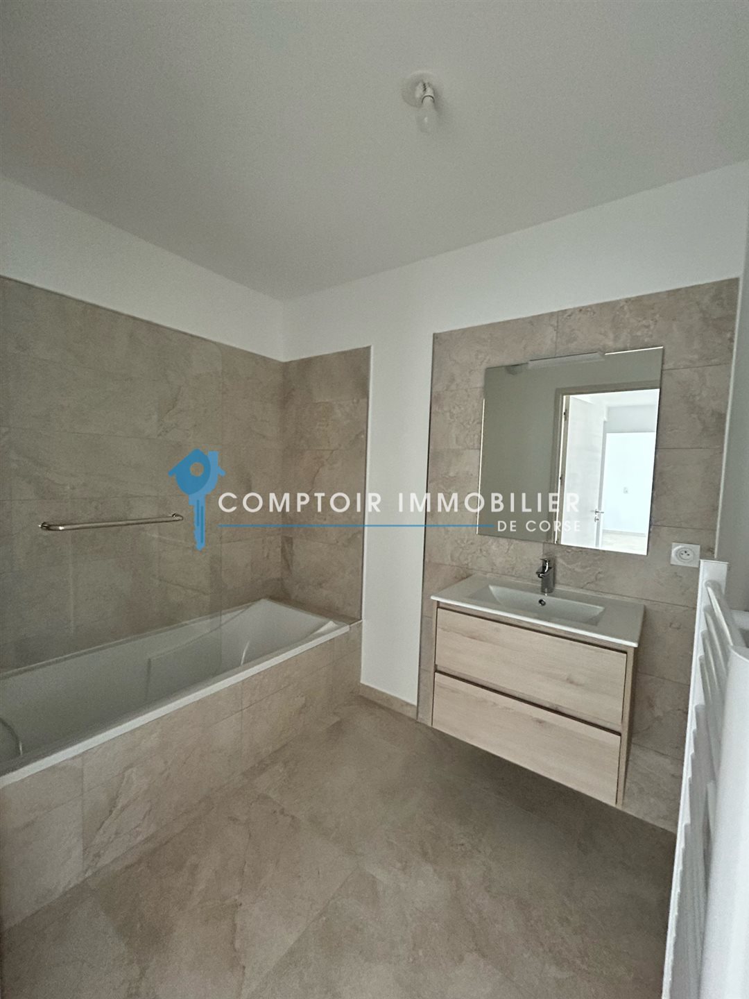Appartement à vendre, 61m², Ajaccio