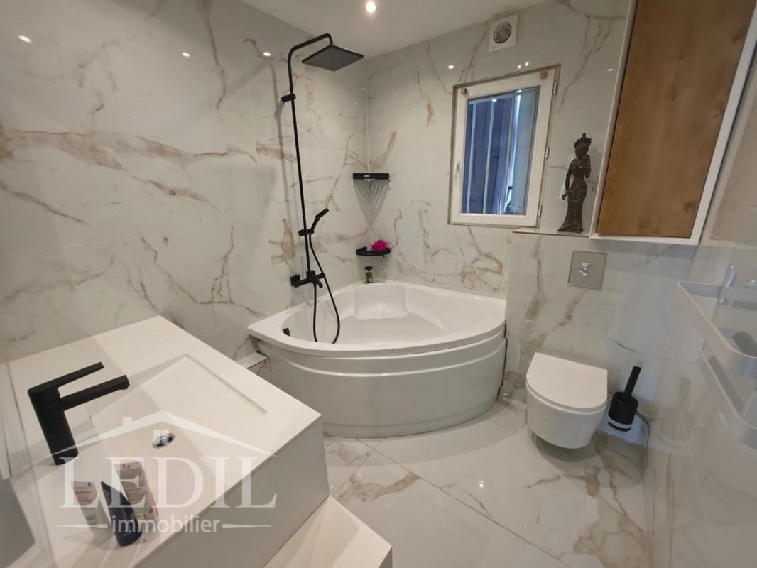 Appartement à vendre, 70m², Aubagne