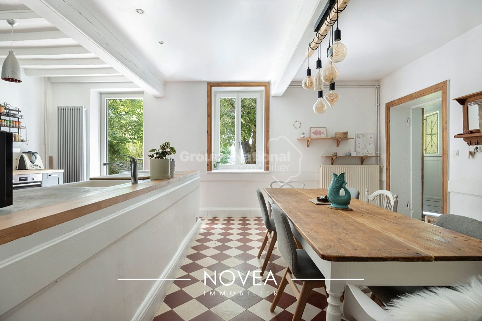 Maison à vendre, 211m², Reyrieux