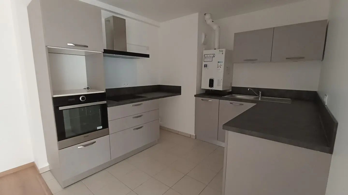 Appartement à louer, 94m², Bezannes