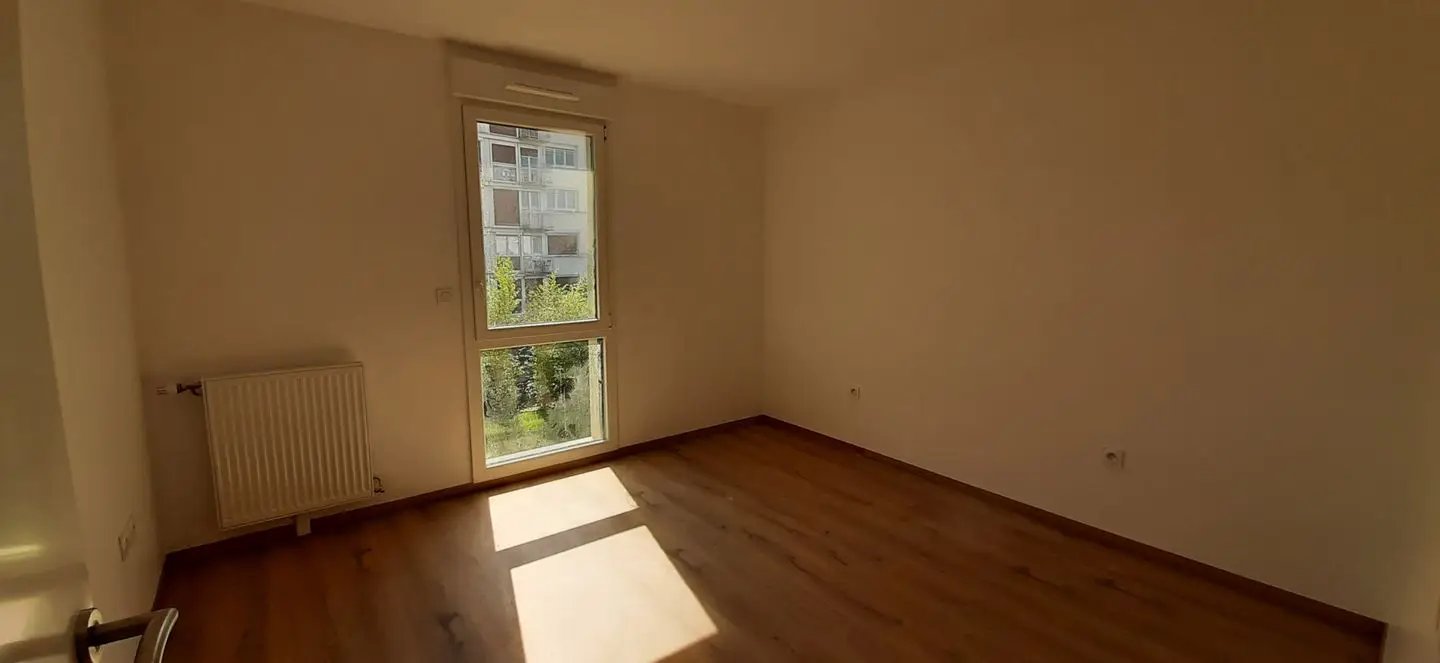 Appartement à louer, 94m², Bezannes