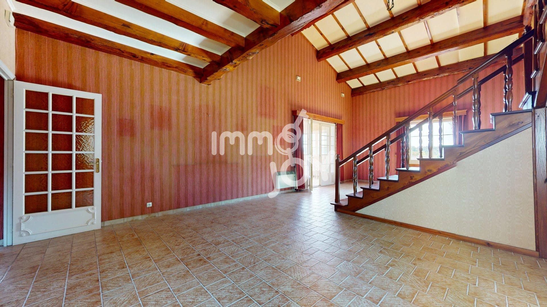 Maison à vendre, 242m², Tourbes