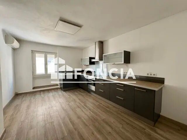 Maison à louer, 83m², Sigean
