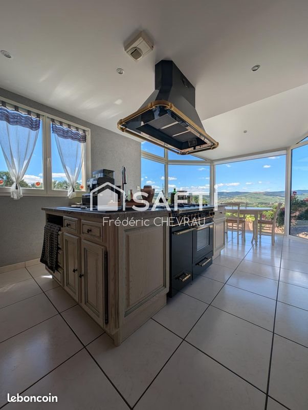 Maison à vendre, 500m², Charnay-lès-Mâcon
