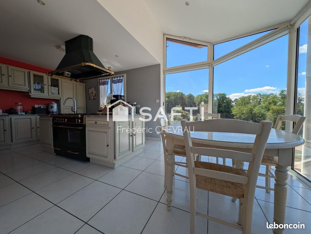 Maison à vendre, 500m², Charnay-lès-Mâcon