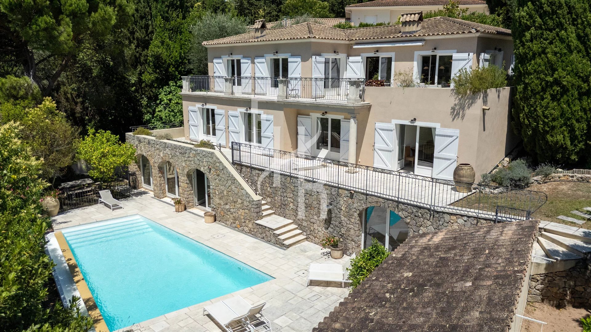 Maison à vendre, 400m², Mougins