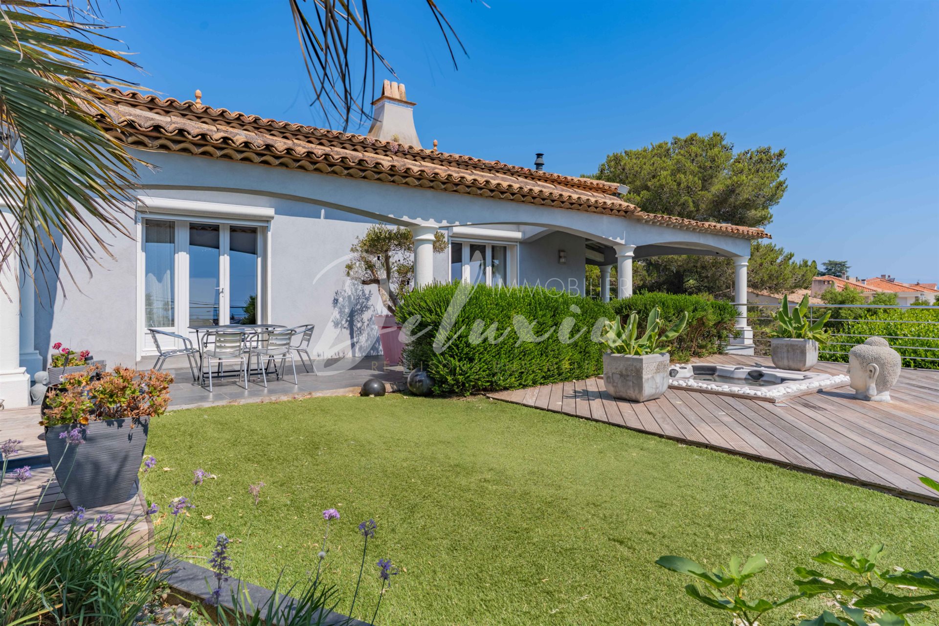 Maison à vendre, 301m², Fréjus