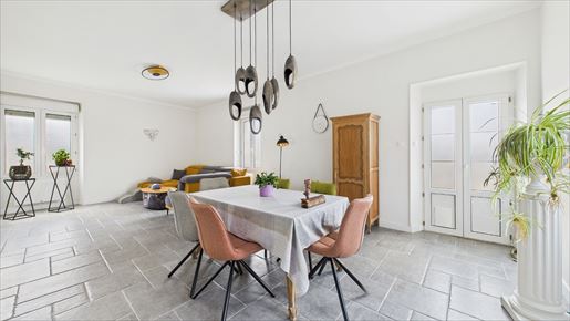Maison 7 pièces 236 m² · à Rodez · 236 m² · 498 000 €