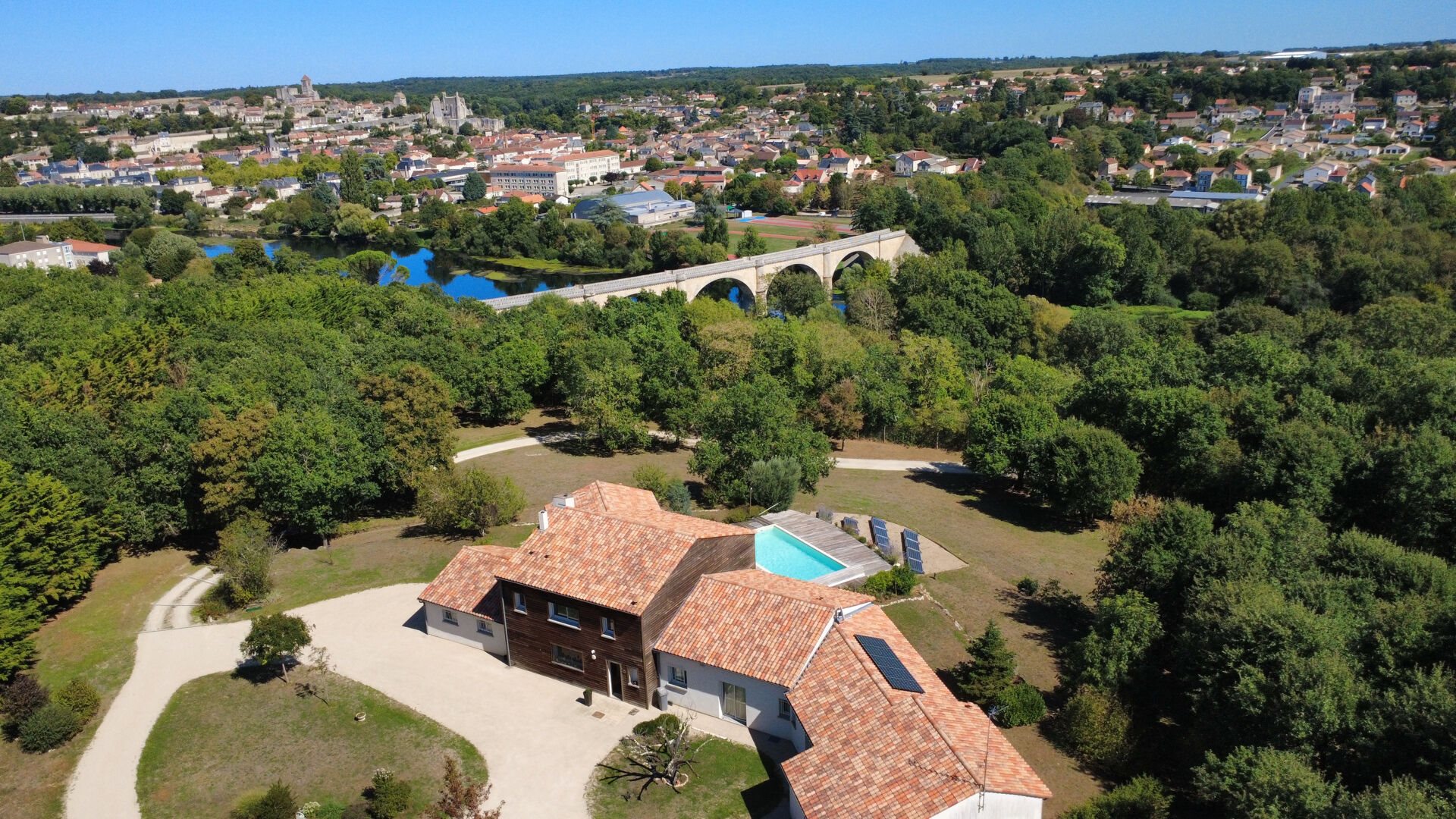 Maison à vendre, 360m², Chauvigny