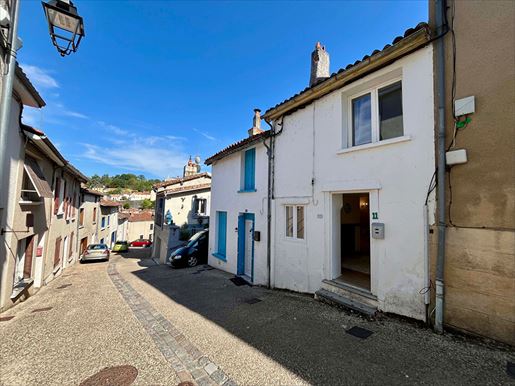 Maison 3 pièces 54 m² · à L'Isle-Jourdain · 54 m² · 55 000 €